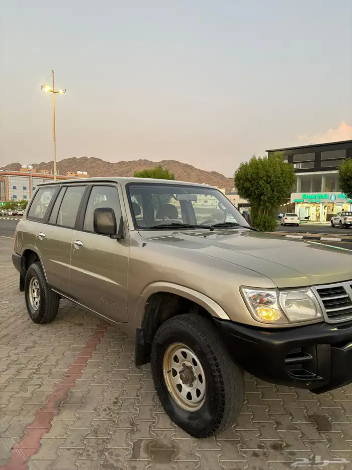 باترول 2002 مجدد ومفحوص ماشي 370 نظيف جدا 10