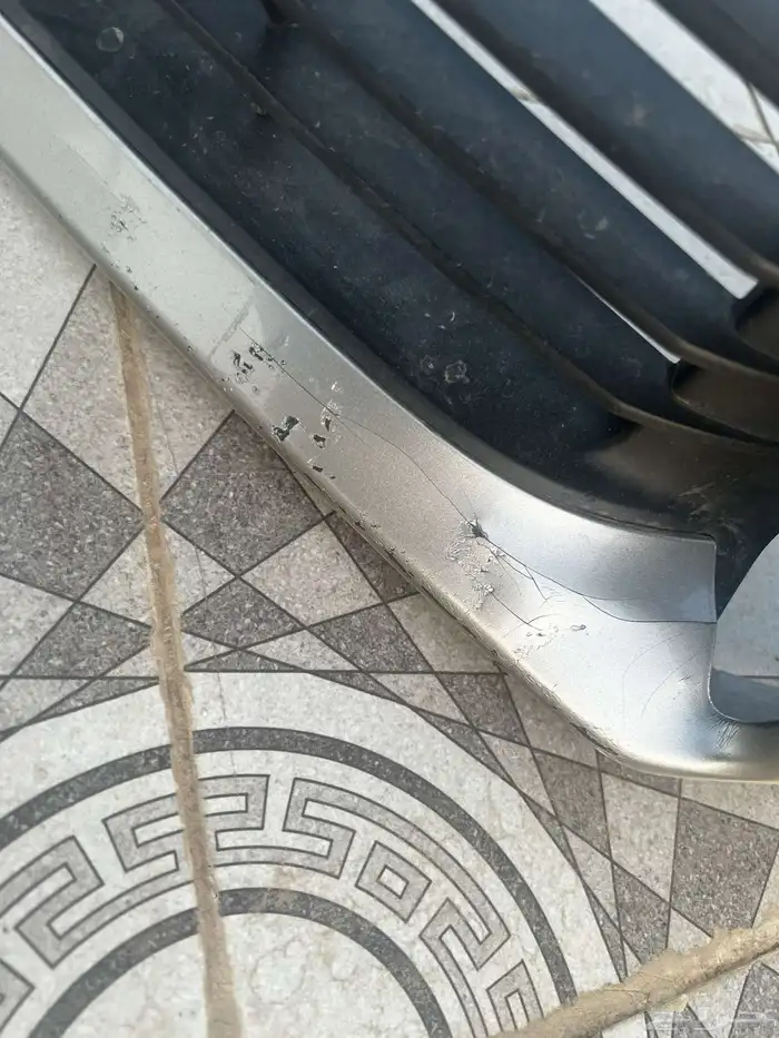 صدام لكزس إسطبات خلفية GS 2015 6