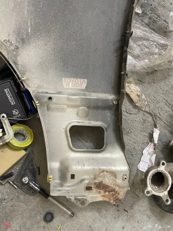 رفرف لكسز Ls 430 يمين 2001 - 2003   غطا شنطه 0