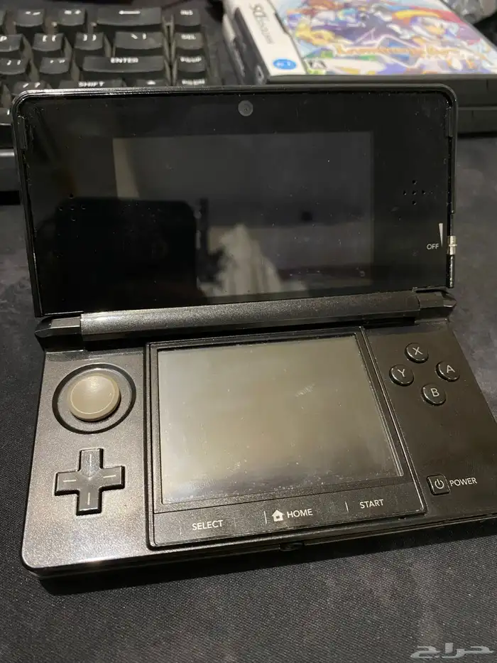 تم البيع nintendo 3ds black 2