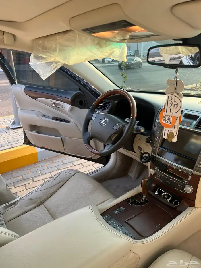 لكزس L460 اسود 17