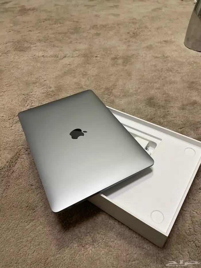 لابتوب ماك بوك اير m1 بسعر مغري 4
