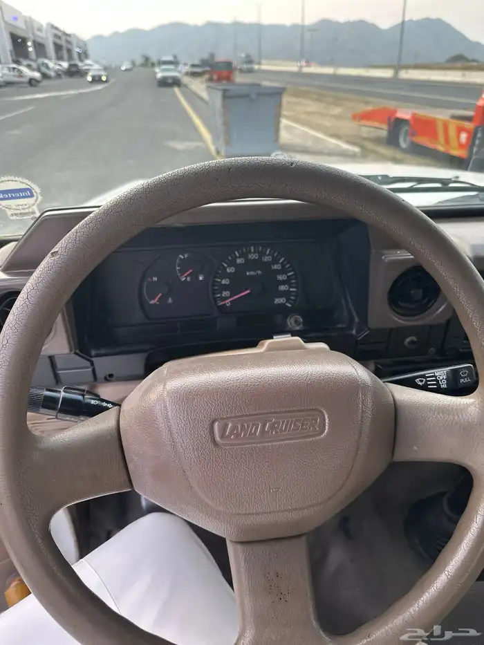 جيب ربع 2005 ماشي 98 الف السوم 50 39