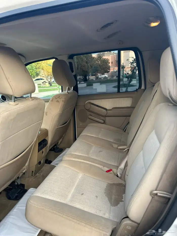 فورد اكسبلور XLT 2010 5