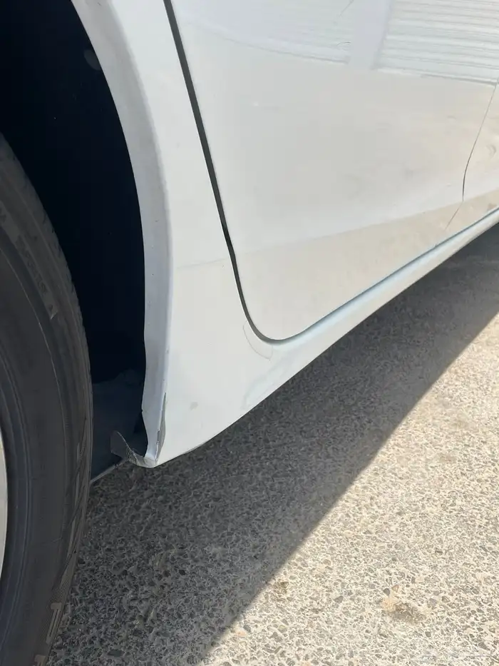 هوندا أكورد سبيشل 2017 ابيض لؤلؤي 13