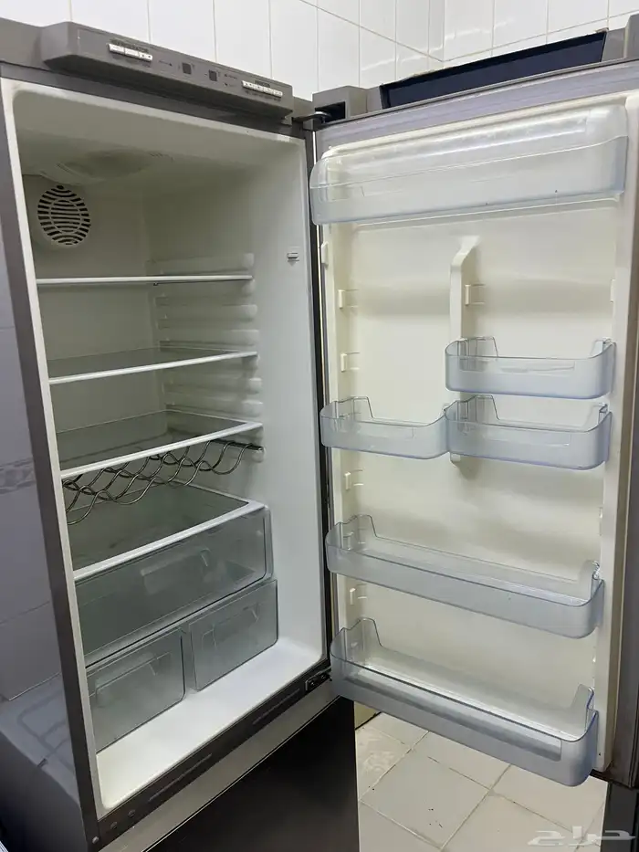 ثلاجة هايسنس 16 قدم 4