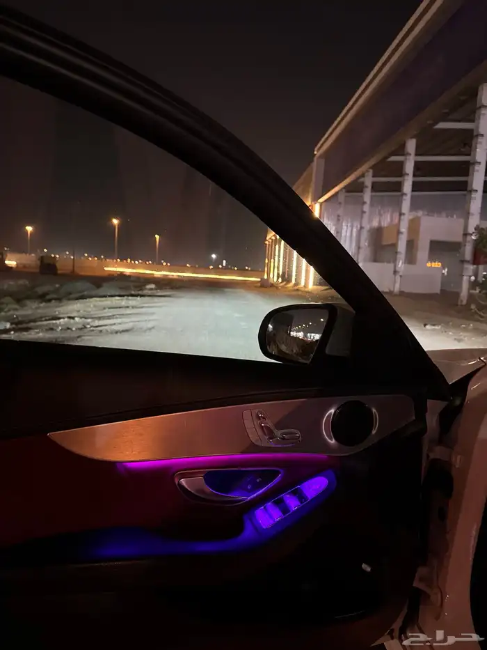 مرسيدس C200 2020 5