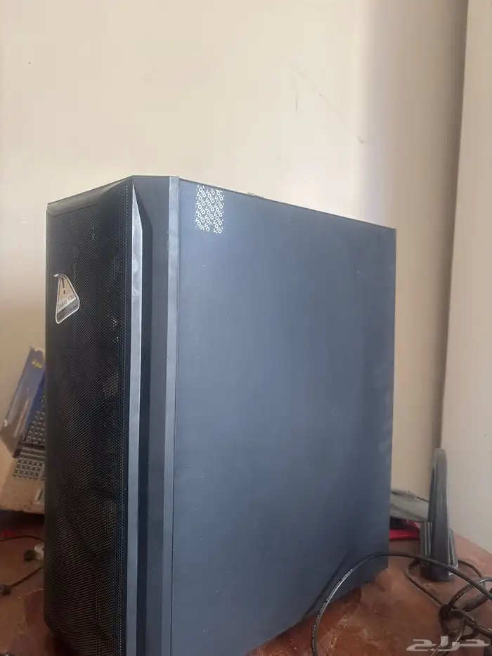 pc للبيع استخدام نضيف 3