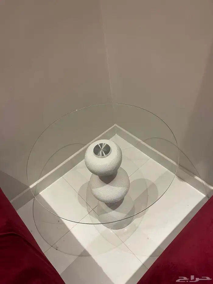 طاولات بسعر 750 0