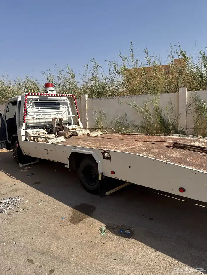 بيع سندوق سطحه مع ونشه اسفتي شغال 0