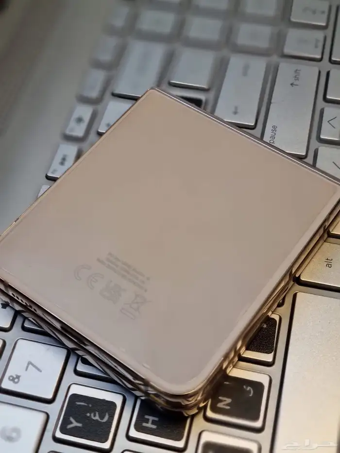 سامسونج جلاكسي زد فلب z flip 4 2