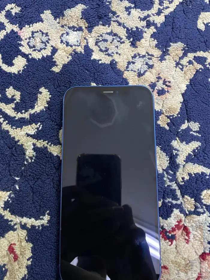 ايفون 12 ازرق 0