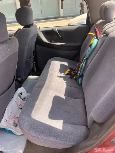 سيارة سوزوكي ليانا 2002 index