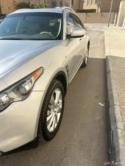 إنفينيتي QX70 2020 index