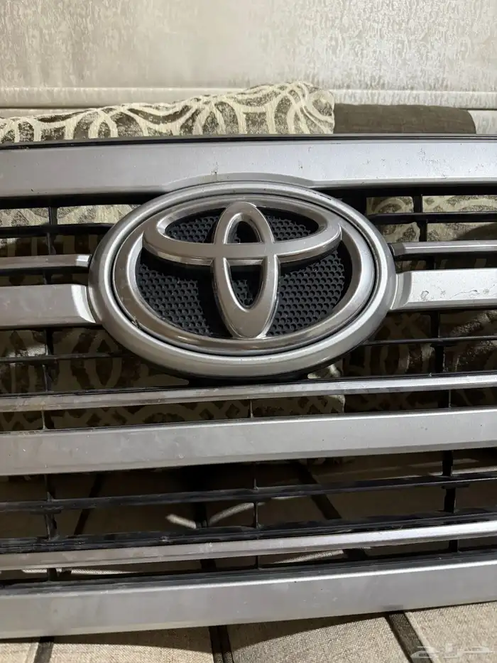 شبك لاندكروزر من 2022 الى 2025 2