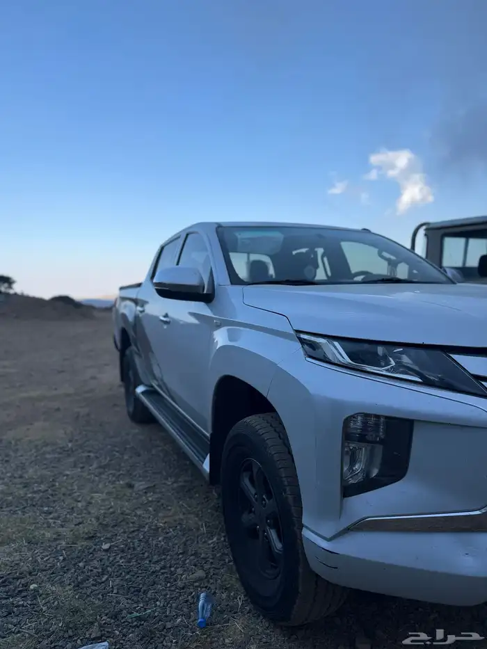 ميتسوبشي L200 4