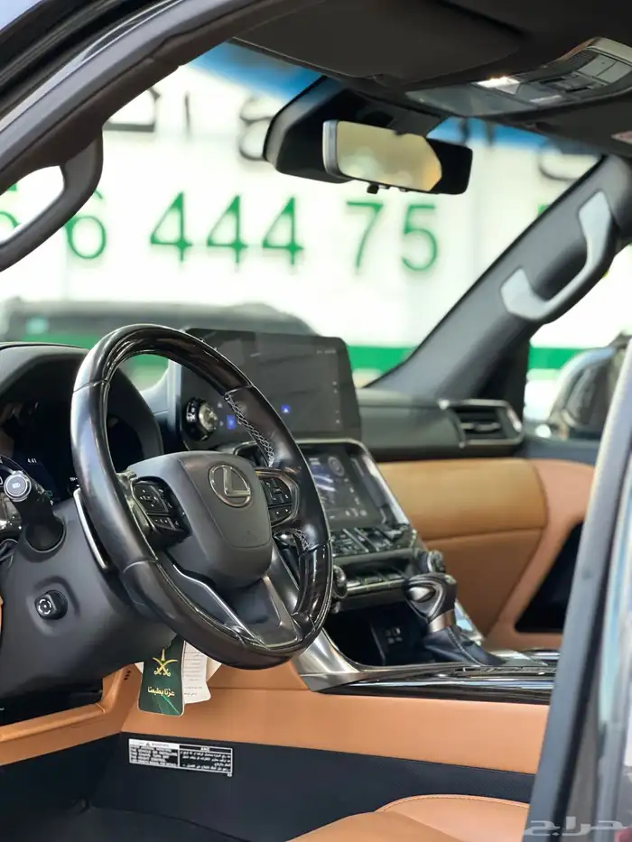 لكزس - 2023 - LX600 - BB - فل كامل 13