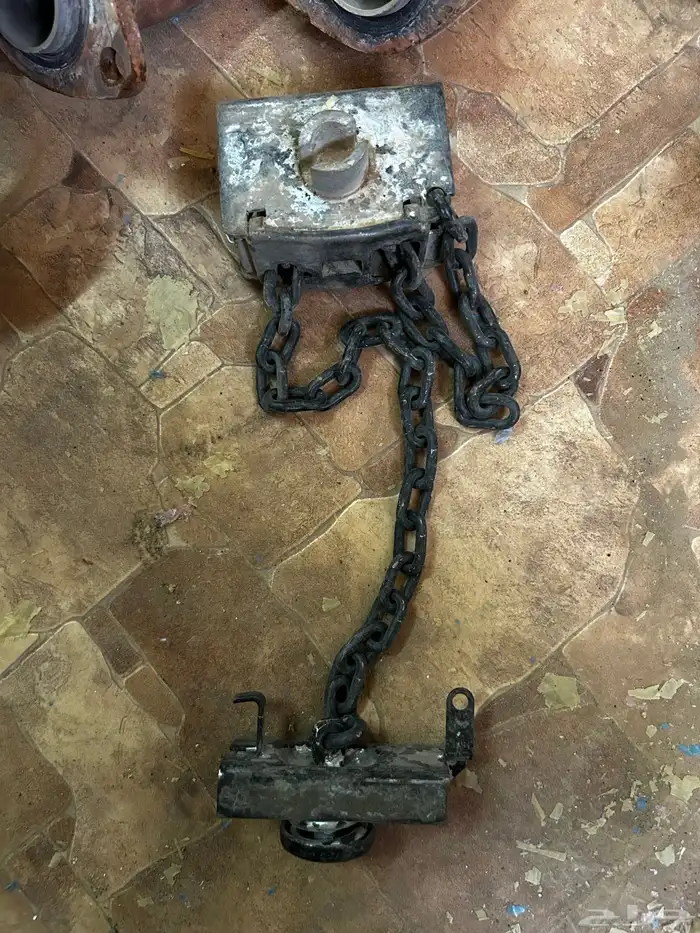 اغراض للبيع ددسن - ربع - هايلوكس 35