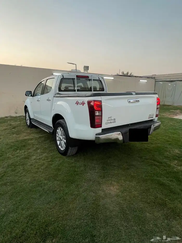 ايسوزوا دبل 2019 4