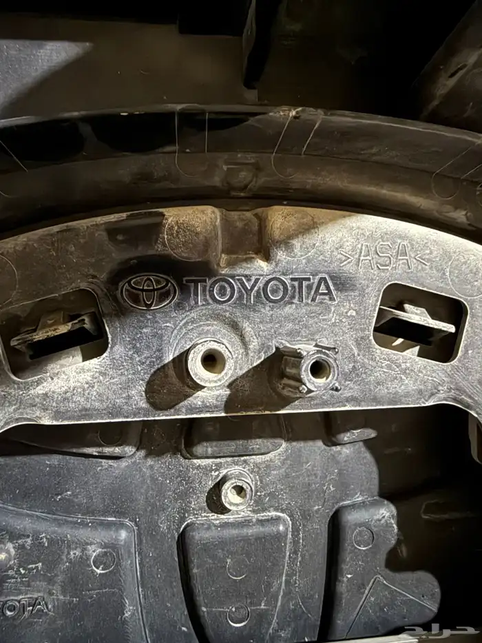 شبك لاندكروزر من 2022 الى 2025 5