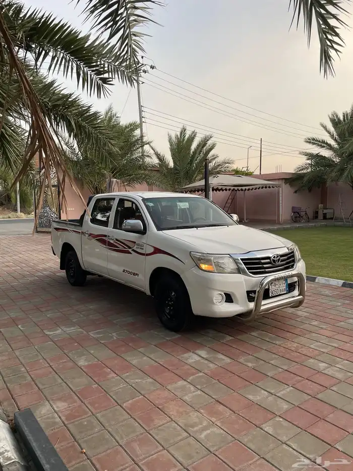 هايلوكس 2015 GLX 4