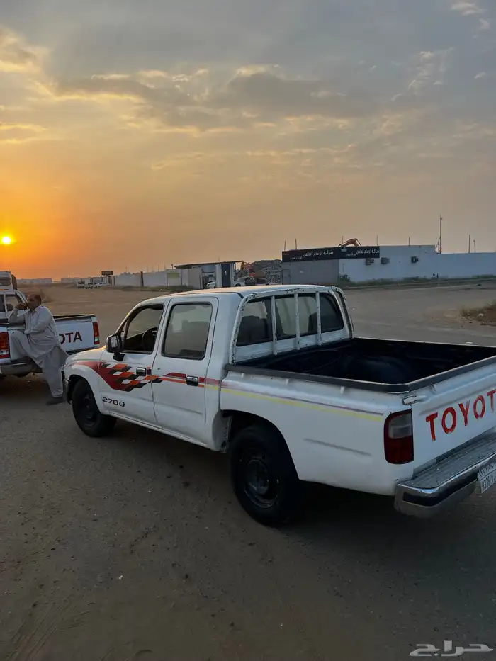 هايلوكس 13