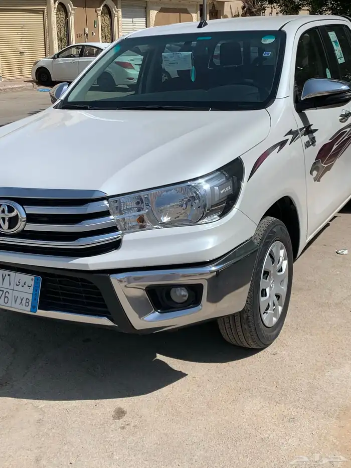 هايلكس2023 مصدوم GLX2 1