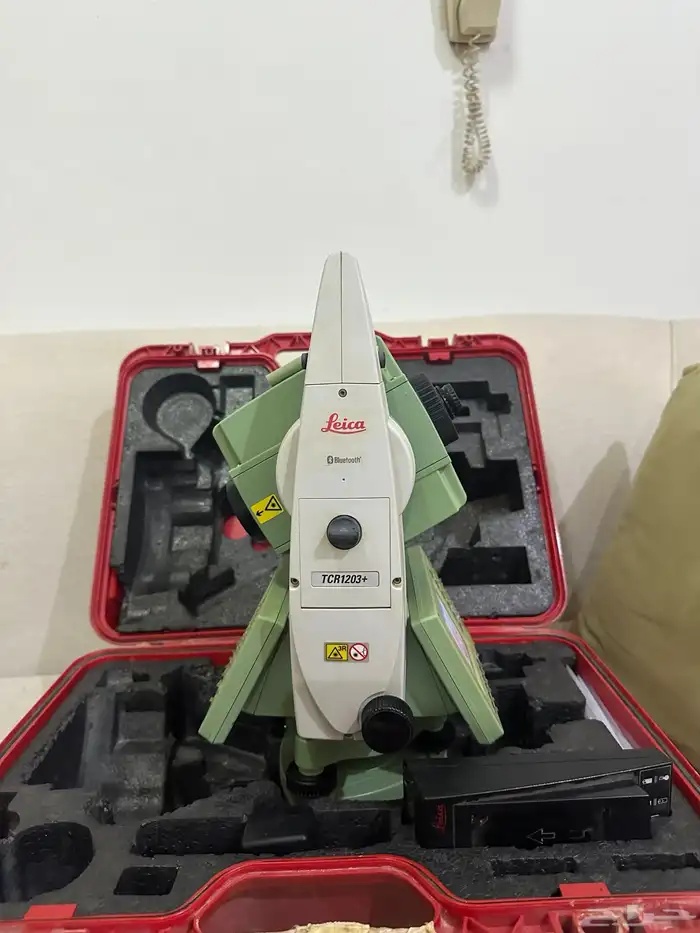 جهاز مساحة توتل استيشن لايكا 1203 1