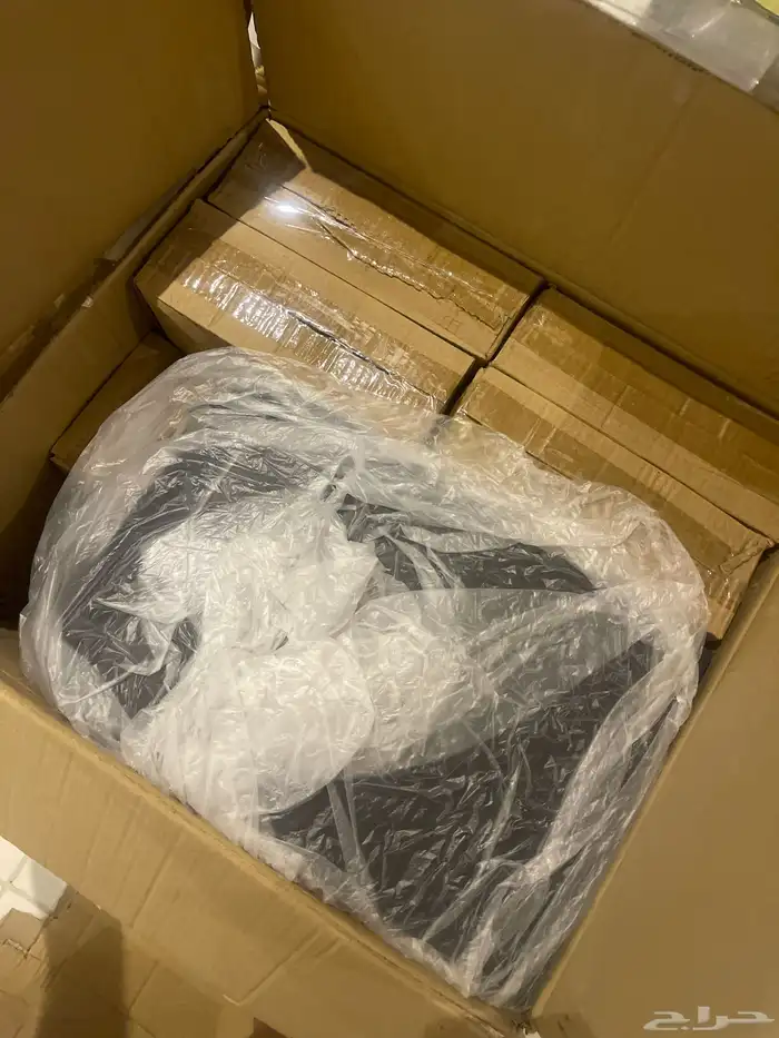 مكبر صوت مكون من 5 مكبرات ومضخم صوت لانظمة المسرح المنزلي من 7