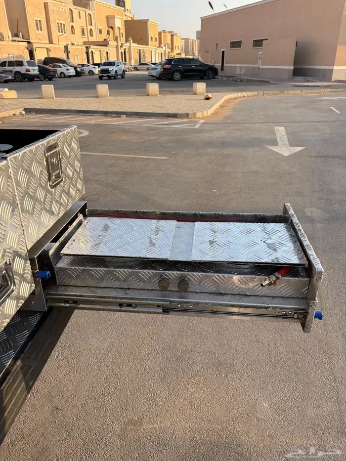 جمس سييرا مجهز للبر 23