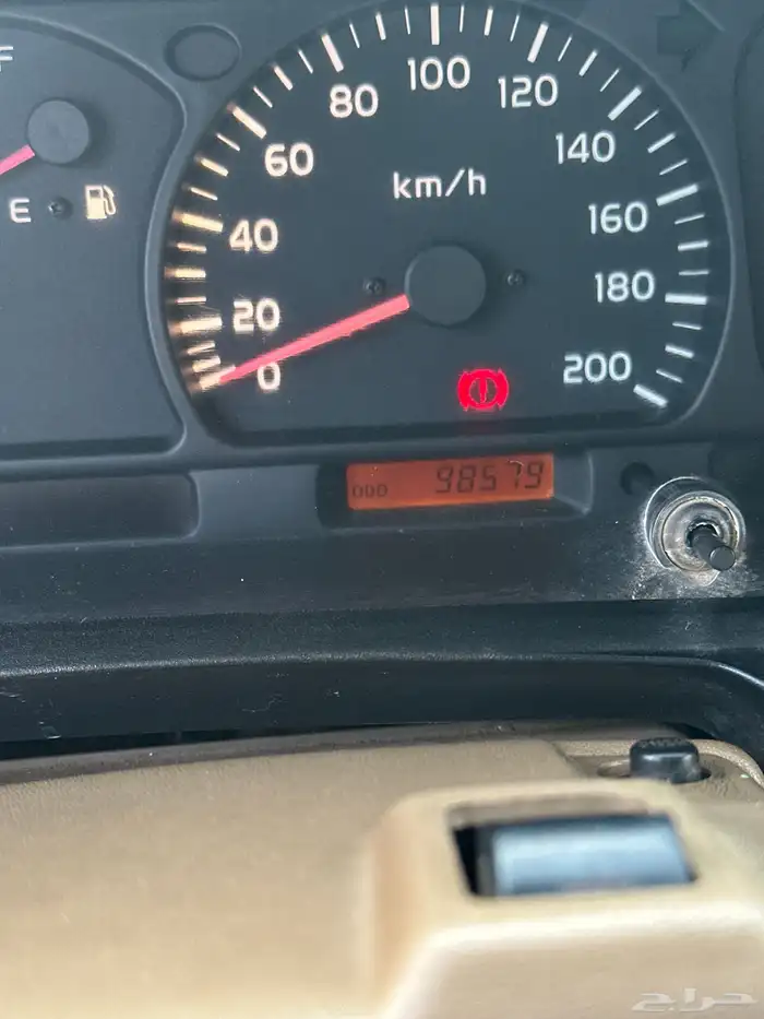 جيب ربع 2005 ماشي 98 الف السوم 50 42