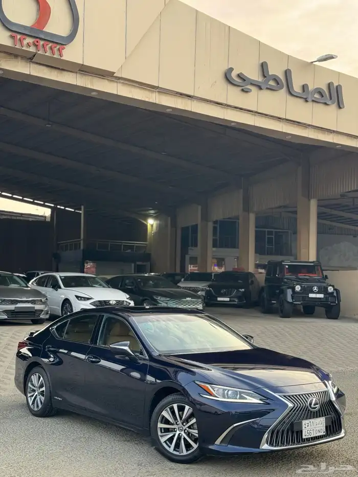 لكزس ES300h AH 2021 - وارد عبداللطيف جميل 13