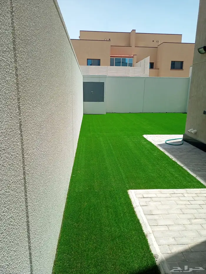 العشب الصناعي 7