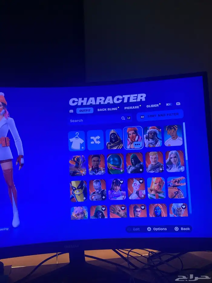 حساب فورت نادر مو ذاك الزود لكن فيه سكن تفاحه رقصه الضحكه 0