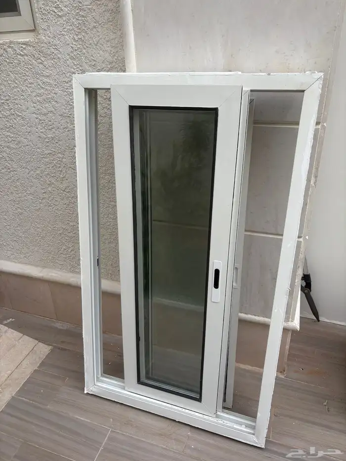 نافذة شباك المنيوم قزاز سكريت شبك امريكي 127x76 0