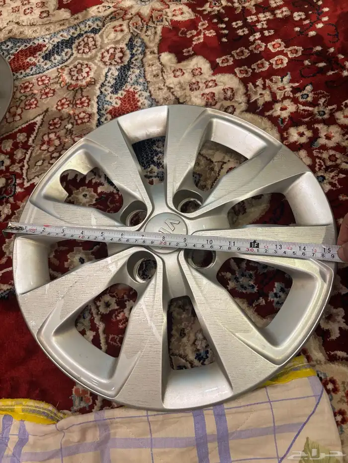 طيس سيارة كيا و شبك لاندكروزر و أسياخ لفتح أبواب السيارات 0