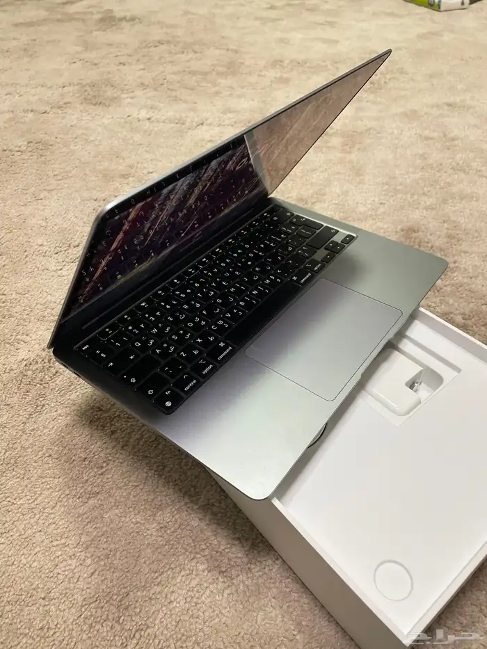 لابتوب ماك بوك اير m1 بسعر مغري 1