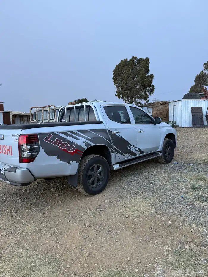 ميتسوبشي L200 0
