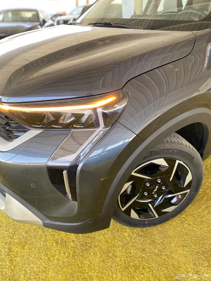 كيا سونيت 2024 إقتصادية لكفاءة الوقود 17.5 كيلوا للتر 2