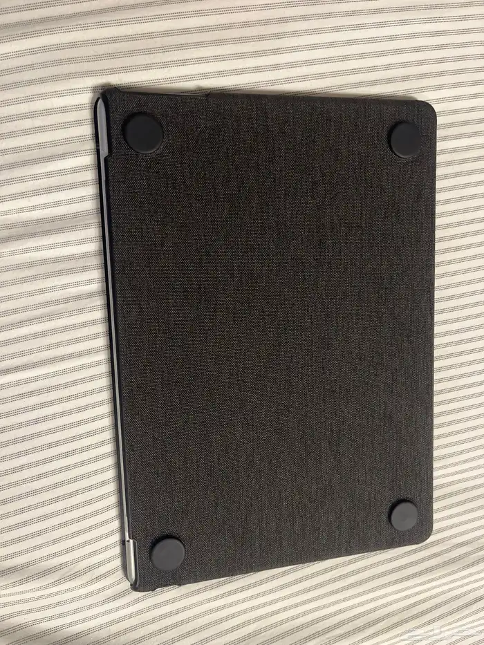 كميوتر لاب توت ماك ابل2025M4 -مقاس 13.6انش 8