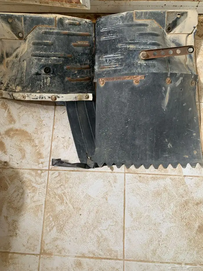 قطع قلاب تايوتا 80 الى 84 وقير ديهاتسو 4