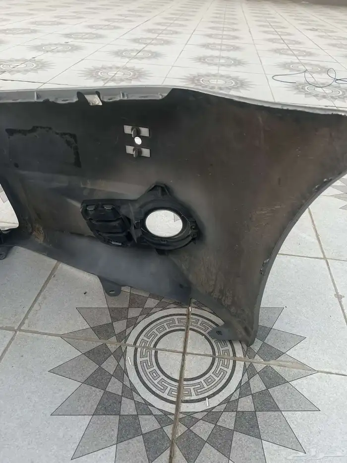 صدام لكزس إسطبات خلفية GS 2015 14