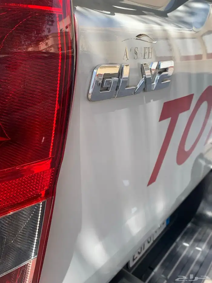 هايلكس2023 مصدوم GLX2 3