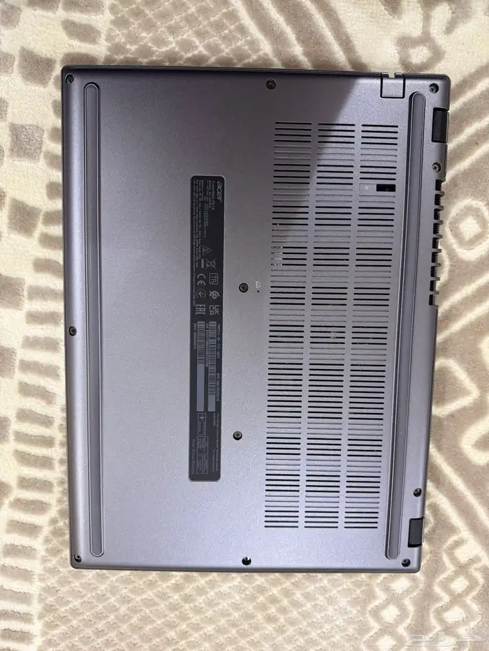 لابتوب ايسر 3