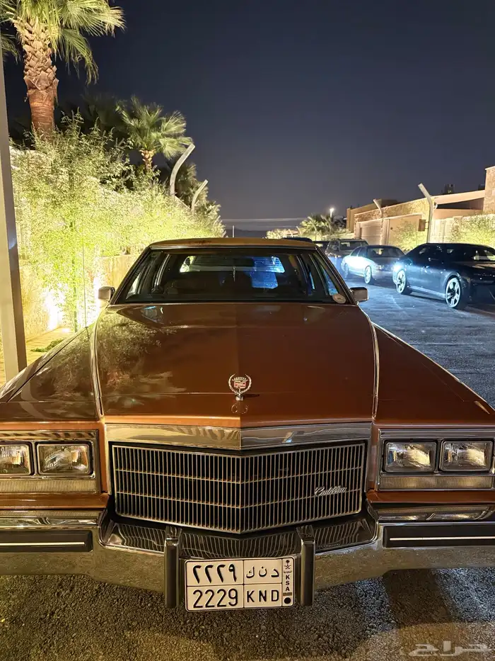 كاديلاك بروجهام فليتوود 1983 (وارد أمريكا) 1