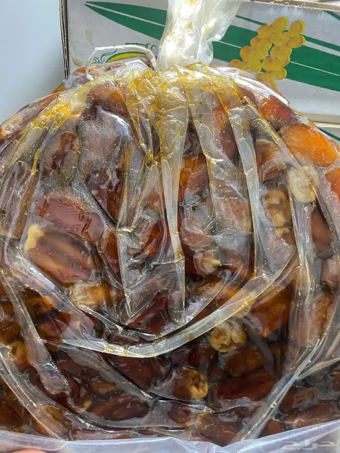 تمر أم الحمام (داحسية) 1