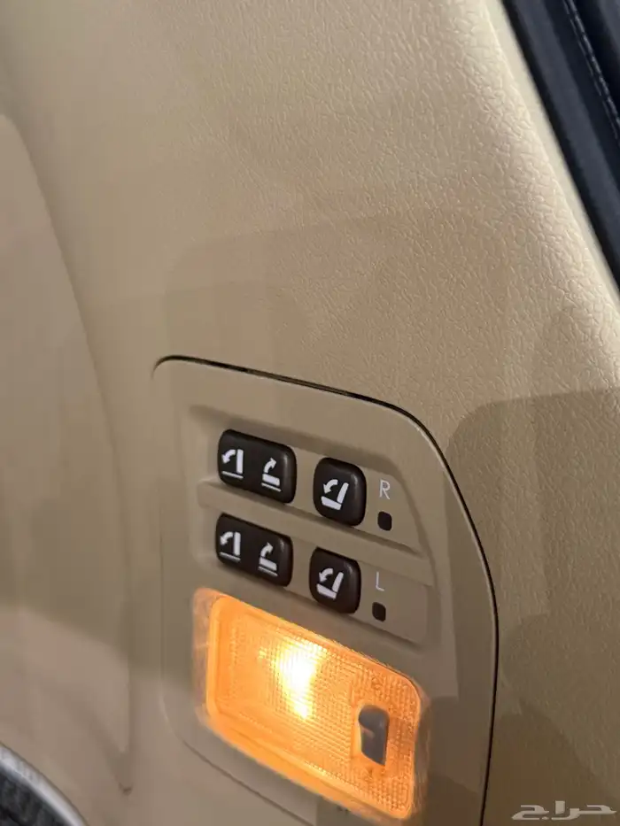 جيب لكزس 2015 LX570 فل كامل 27