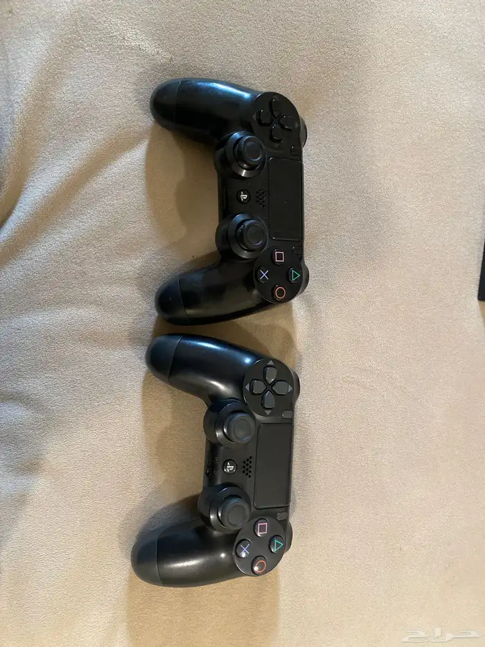 بلاستيشن 4 slim 1