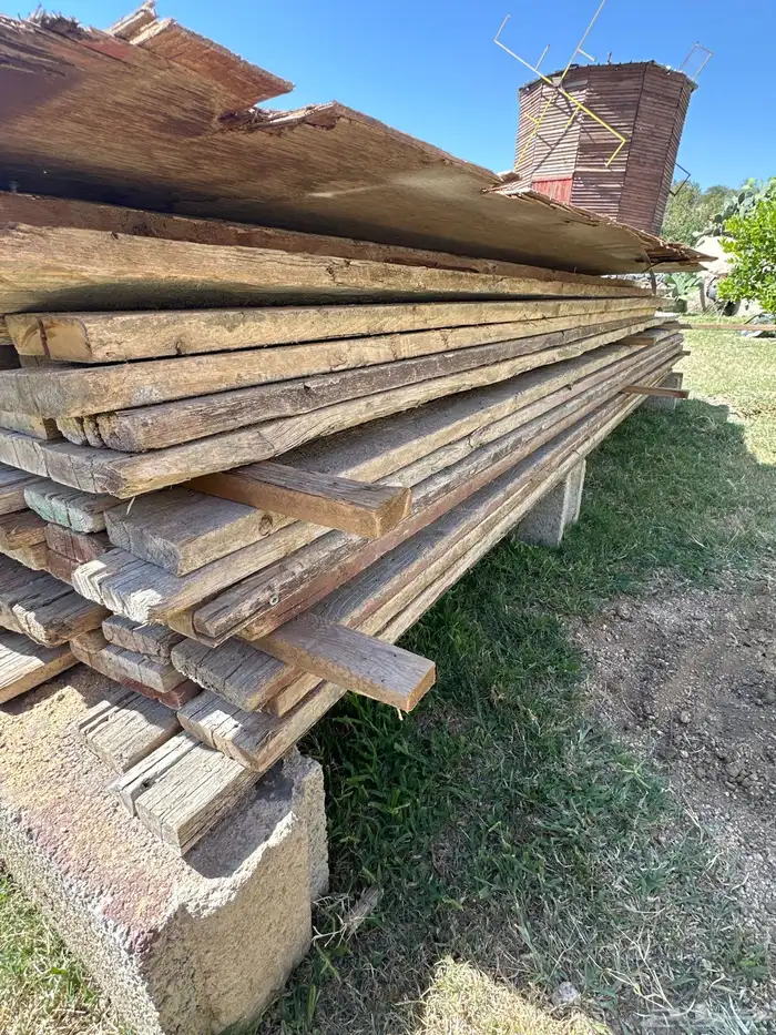 للبيع خشب صبة مستخدم مرة واحدة 1