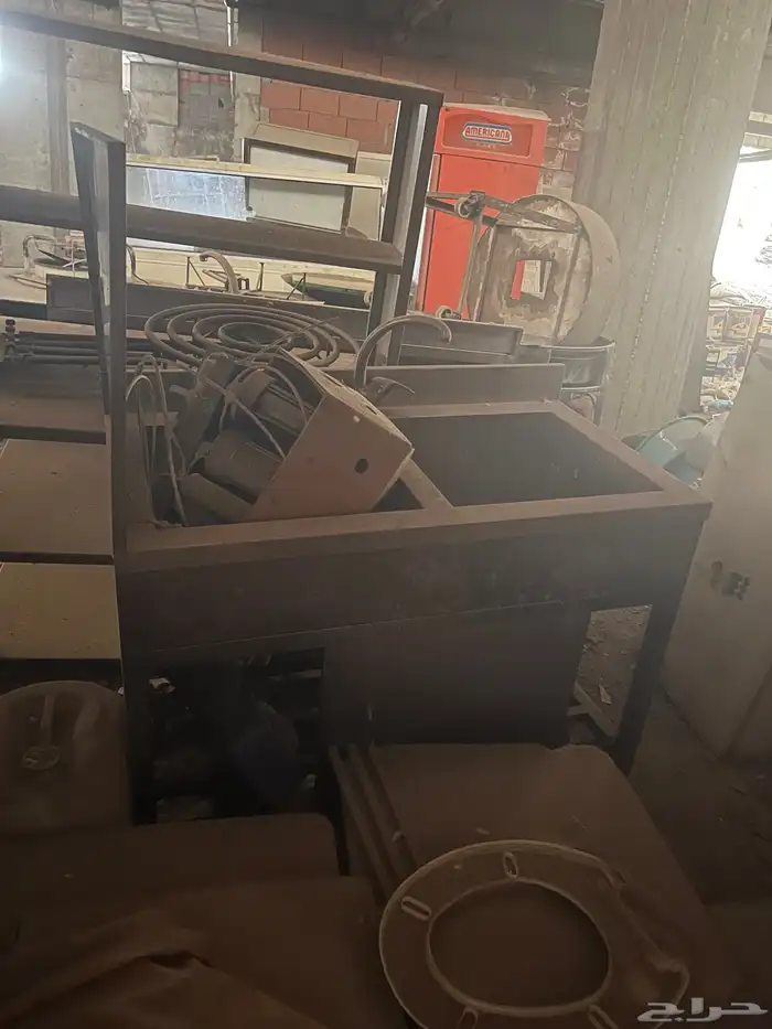 مكينة برست   بطاطس   عجانه   مدخنه   مغاسل   ثلاجة عرض 7